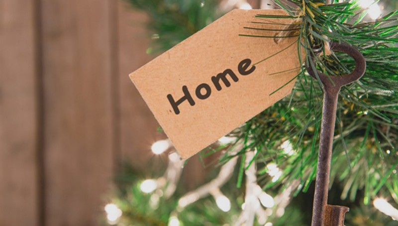 Holiday Decor Do's and Don'ts