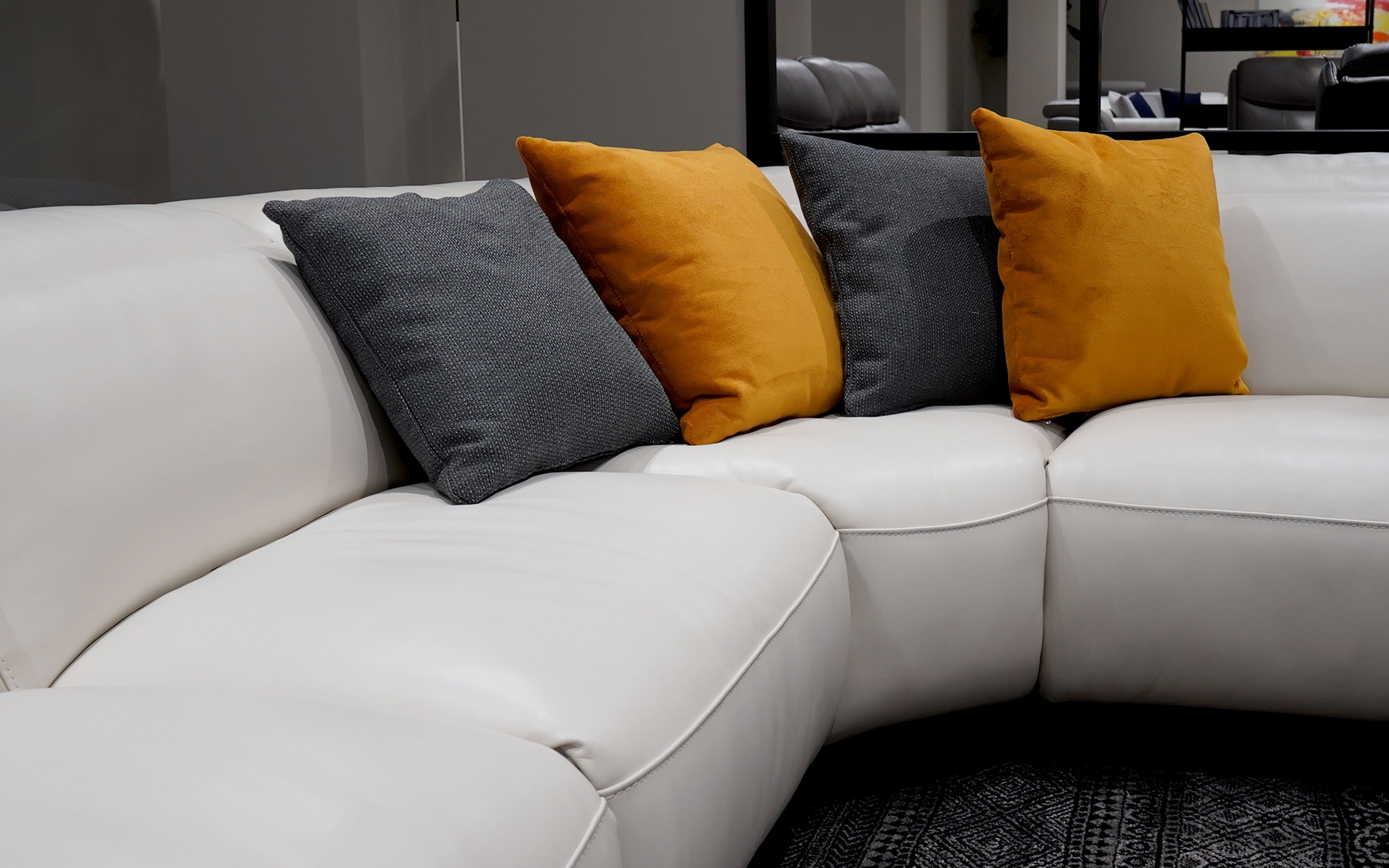 Silverstone Contemporary Top Grain Leather Recliner Sectional