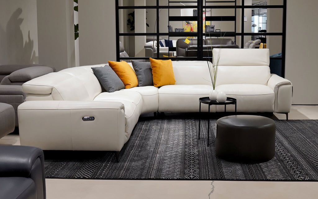 Silverstone Contemporary Top Grain Leather Recliner Sectional