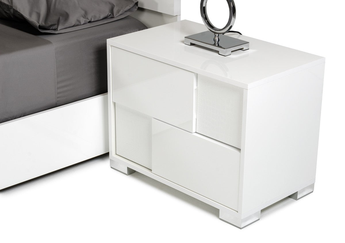 Axman Italian Modern Bedroom SetJubilee Furniture Stores Las Vegas