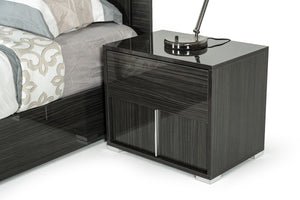 Axman Italian Modern Grey Bedroom Set